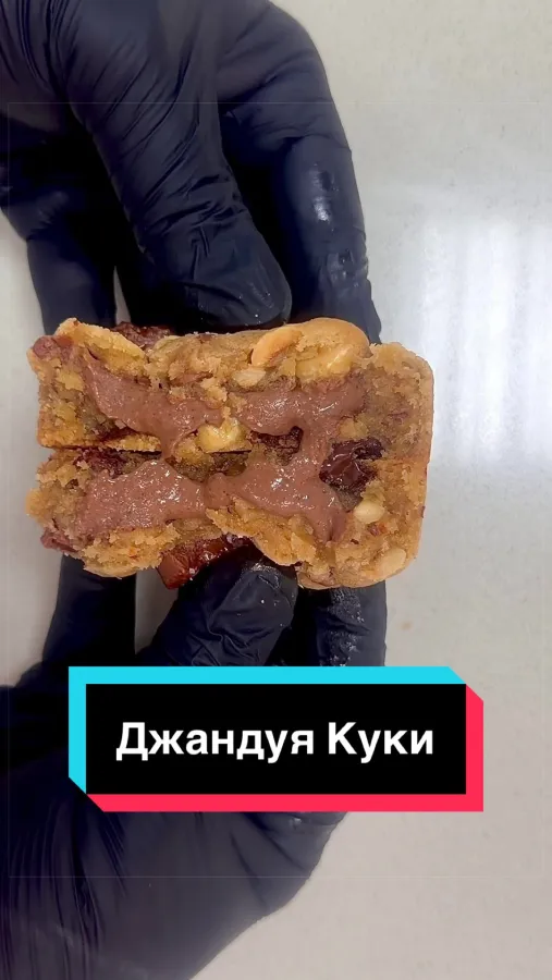 Кадър от видео на ArtChocolat в TikTok